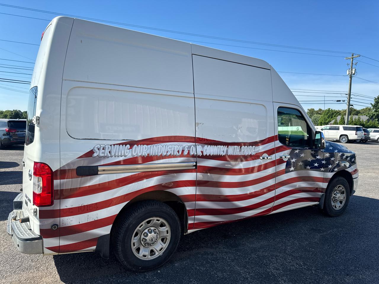 Nissan NV Cargo  2012