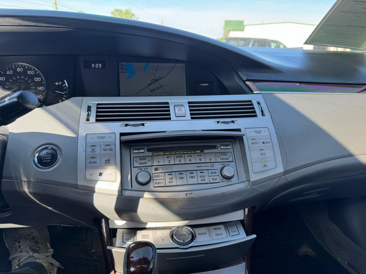 Toyota Avalon  2008