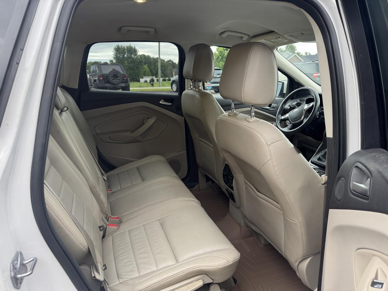 Ford Escape  2016