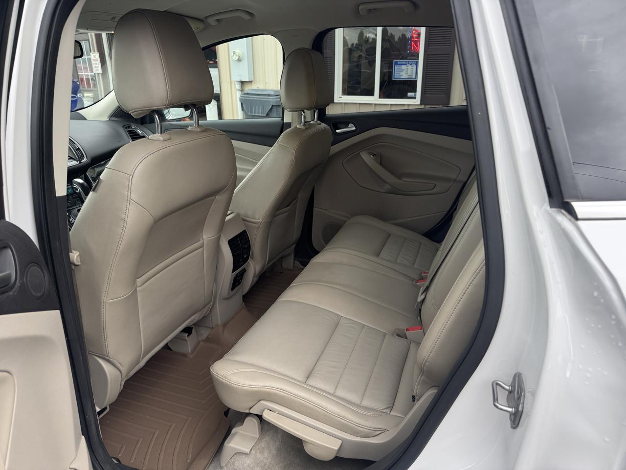 Ford Escape  2016
