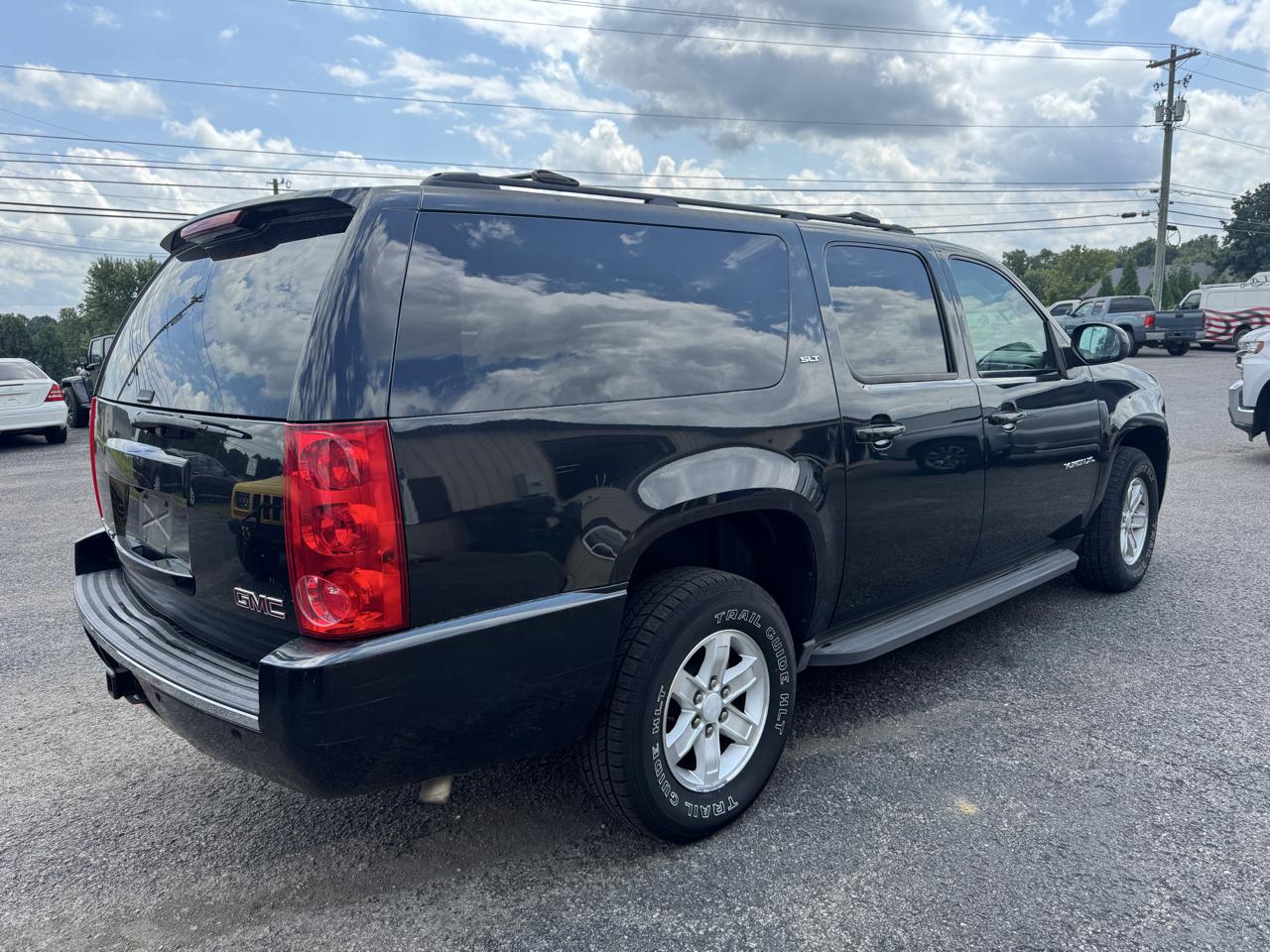 GMC Yukon XL  2013