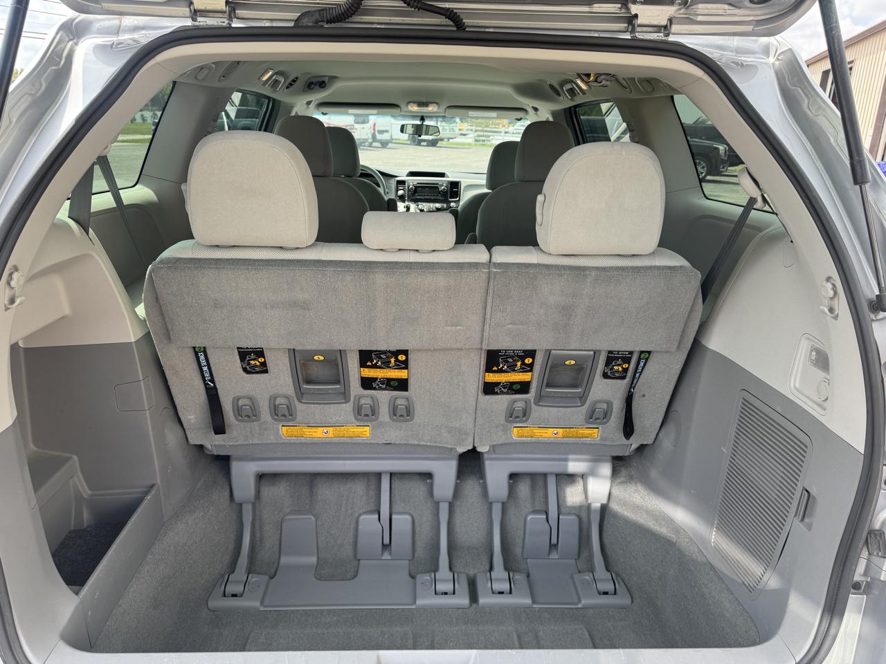 Toyota Sienna  2014