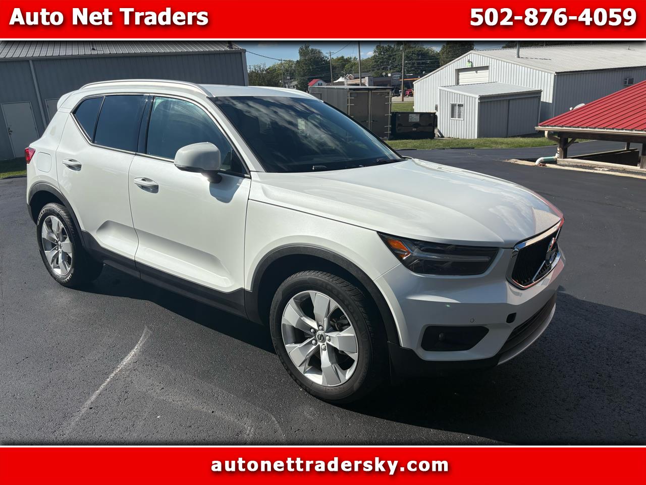 2022 Volvo XC40 T5 Momentum AWD
