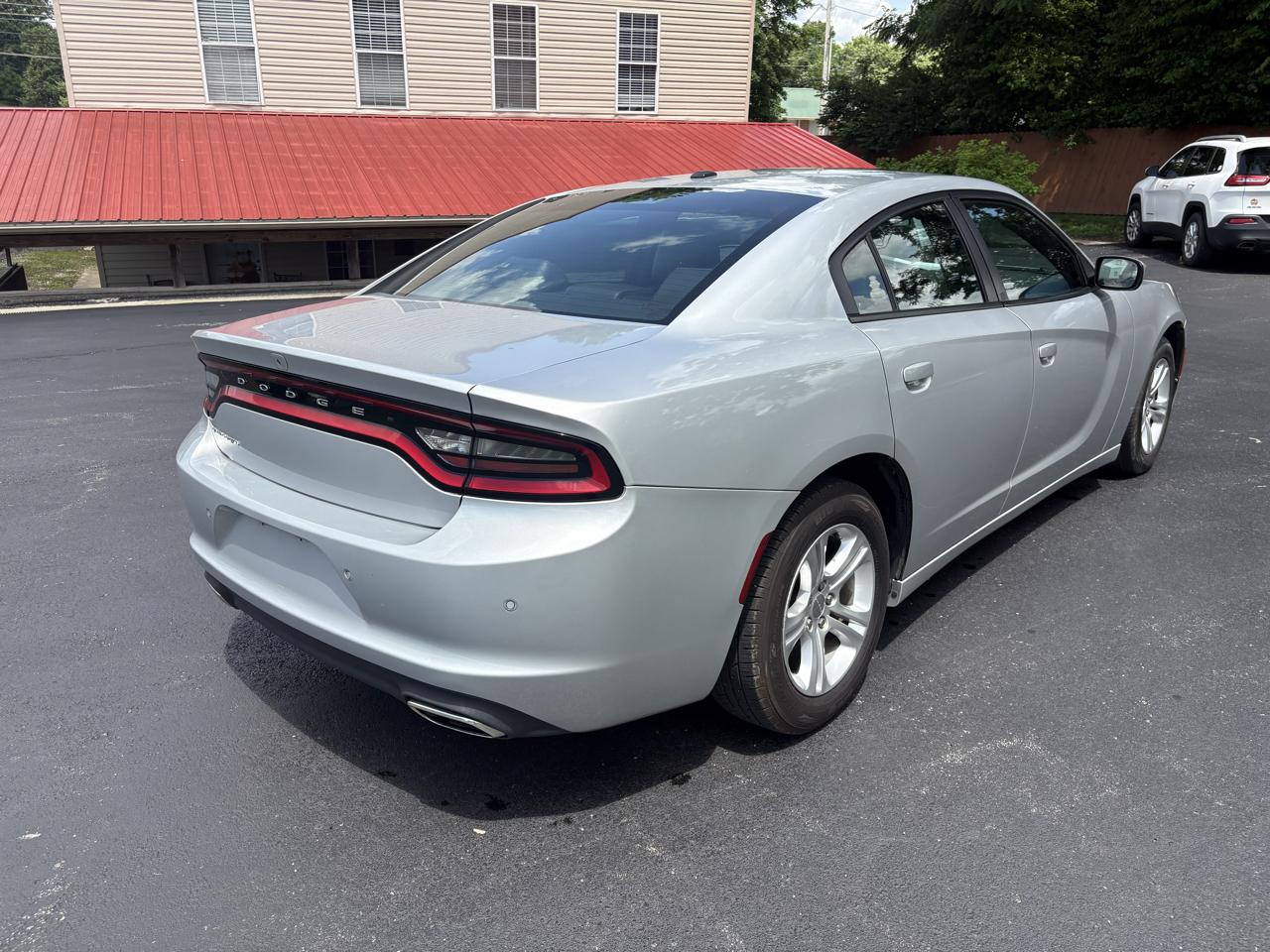 2020 Dodge Charger SXT - Photo 6