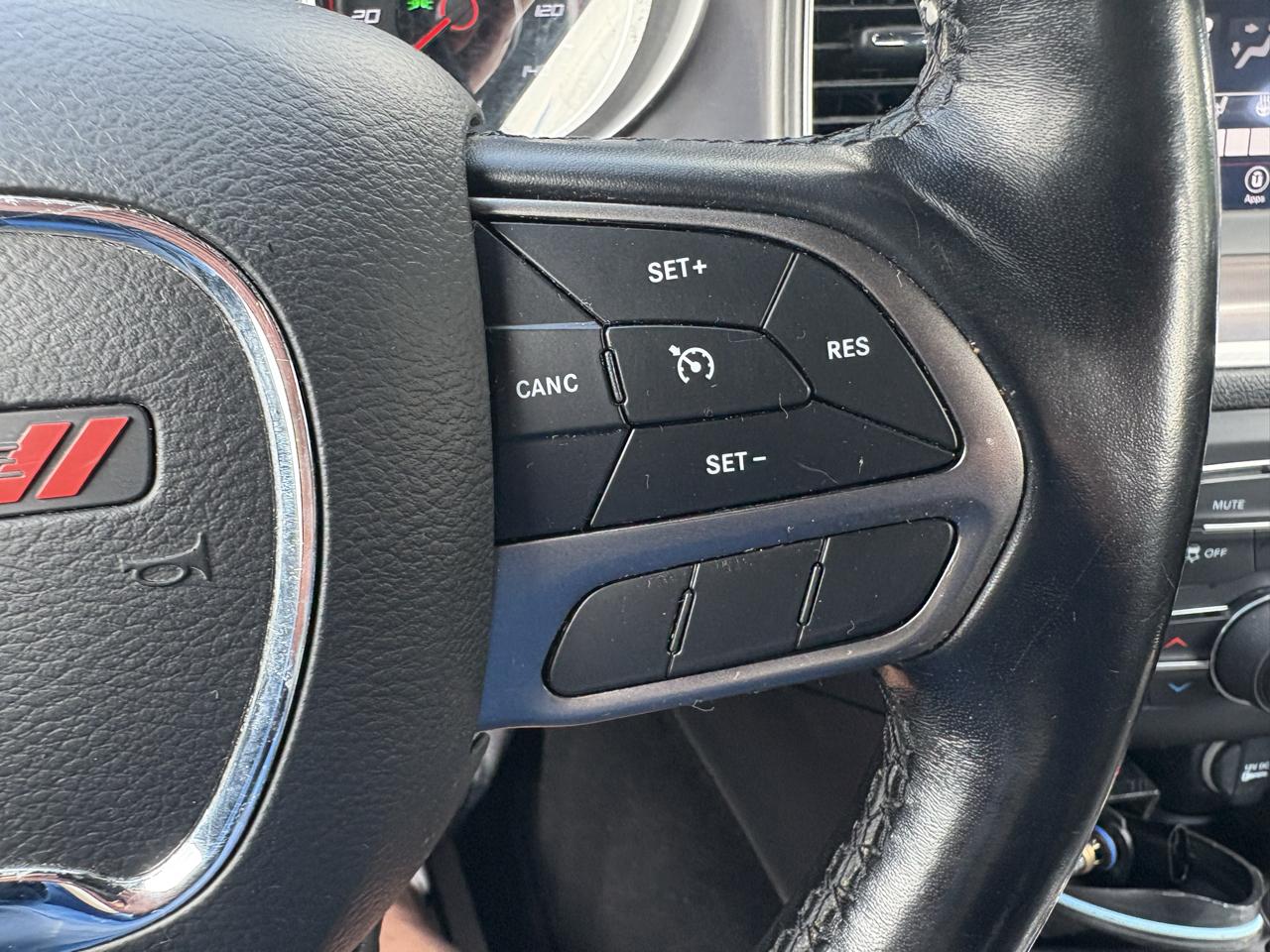 2020 Dodge Charger SXT - Photo 12