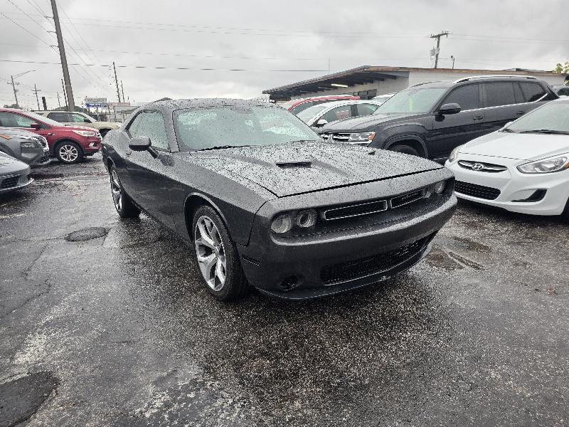 Dodge Challenger SXT 2016
