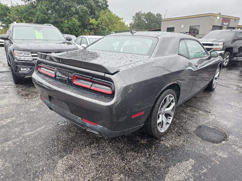 Dodge Challenger SXT 2016