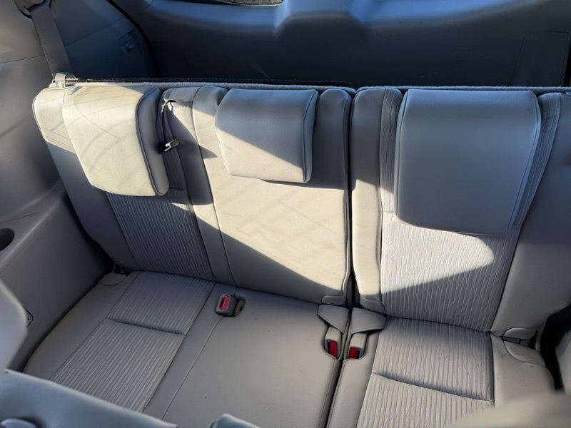 Toyota Highlander LE Plus FWD V6 2019