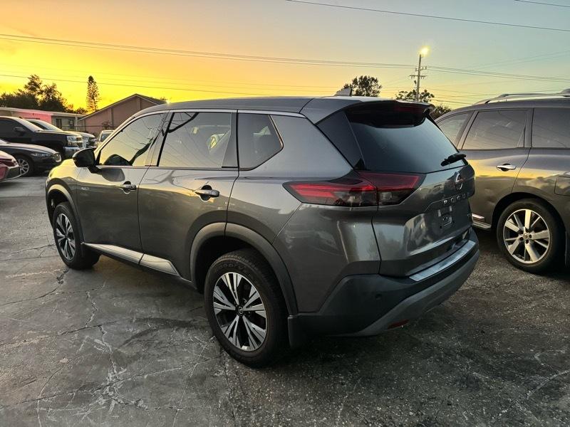 Nissan Rogue SV 2021