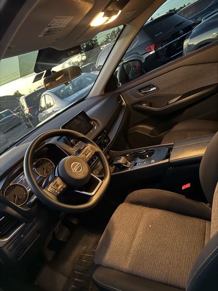 Nissan Rogue SV 2021