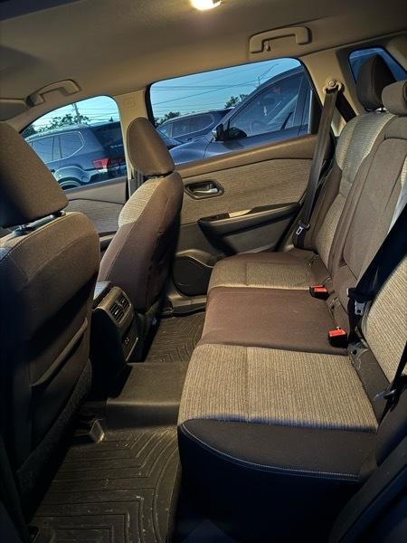 Nissan Rogue SV 2021