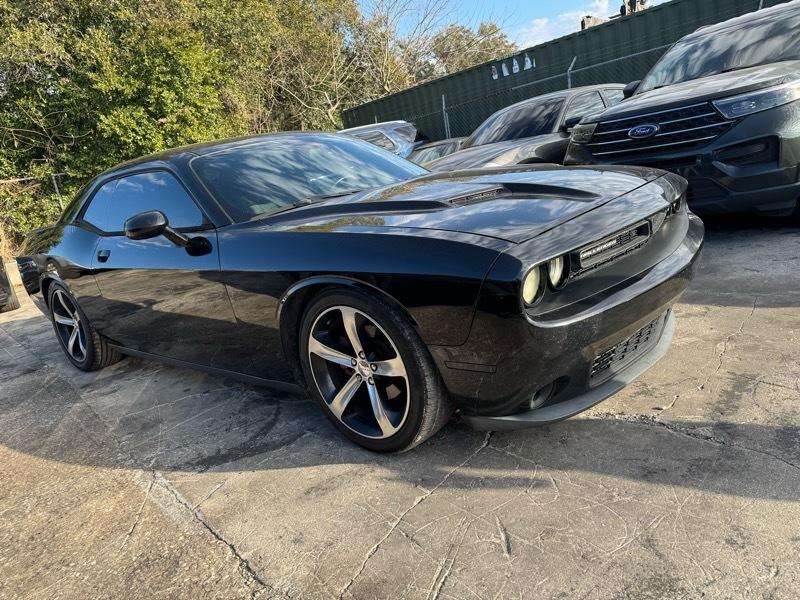 Dodge Challenger SXT 2015
