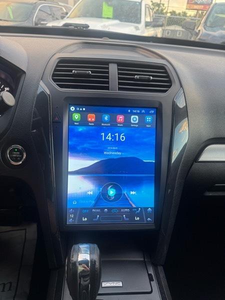 Ford Explorer XLT FWD 2018