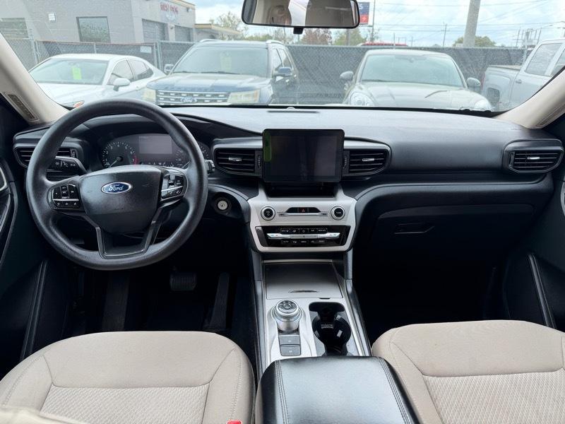 Ford Explorer Base 2021