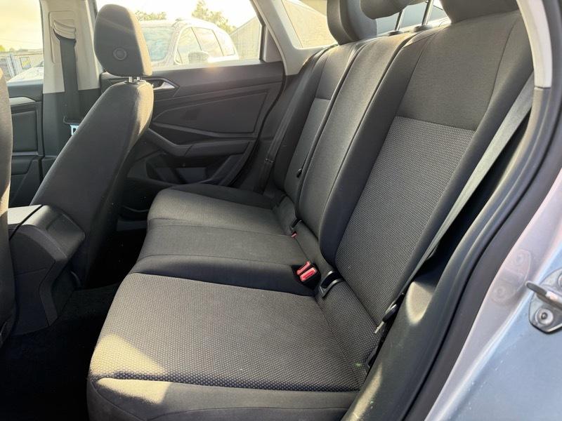 Volkswagen Jetta 1.4T S 8A 2020