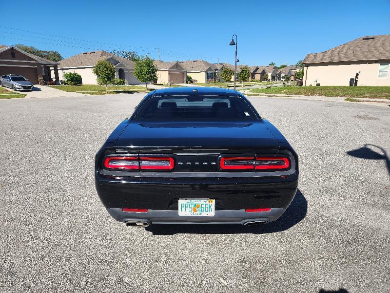 Dodge Challenger SXT 2016