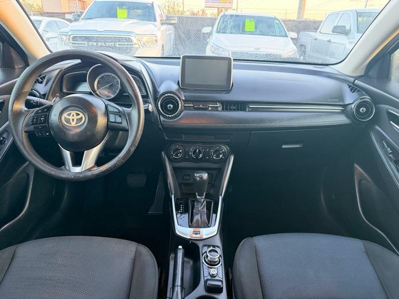 Toyota Yaris iA 6A 2017