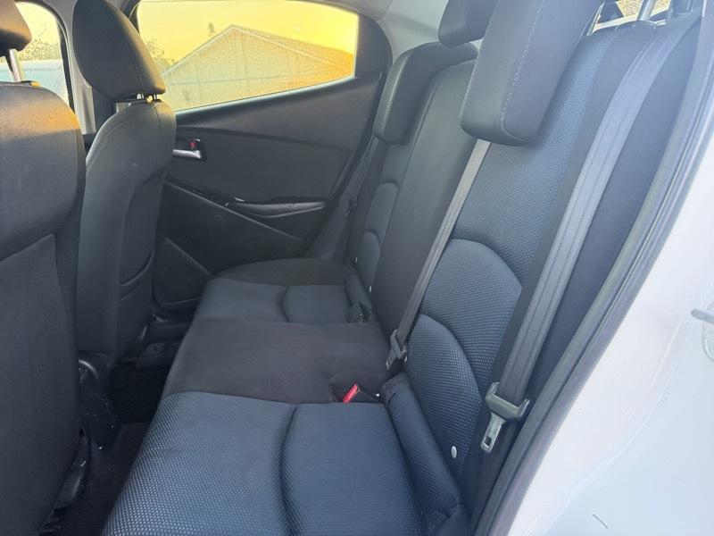 Toyota Yaris iA 6A 2017