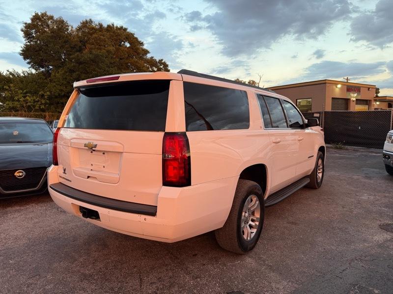 Chevrolet Suburban LT 2WD 2019