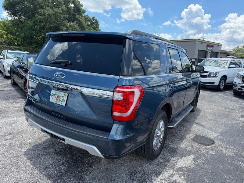 Ford Expedition XLT 4WD 2018