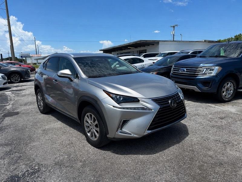 Lexus NX 200t FWD 2018