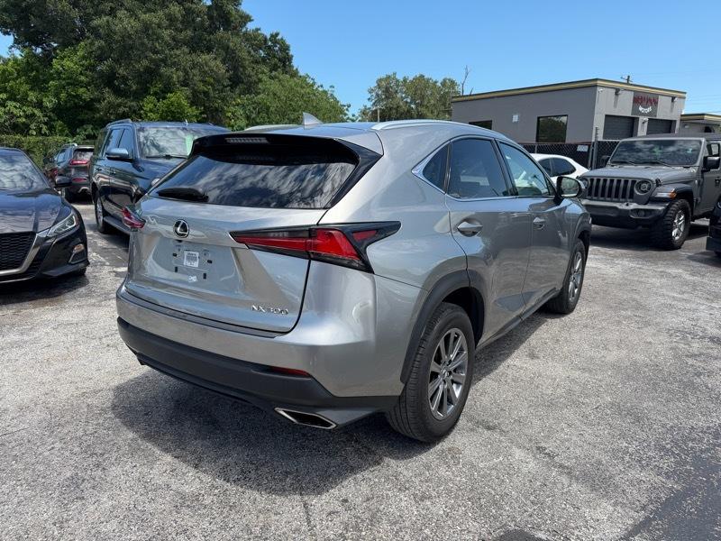 Lexus NX 200t FWD 2018