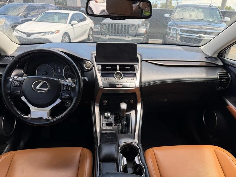 Lexus NX 200t FWD 2018