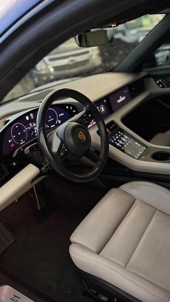 Porsche Taycan Turbo 2020