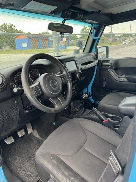 Jeep Wrangler Unlimited Sport 4WD 2017