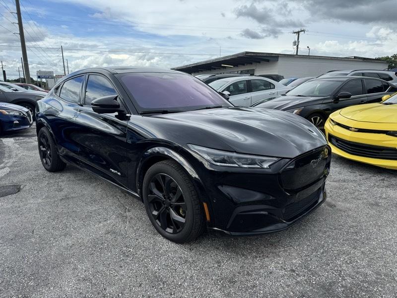 Ford Mustang Mach-E Premium AWD 2021