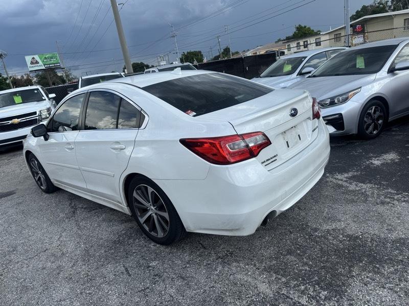 Subaru Legacy 2.5i Limited 2016