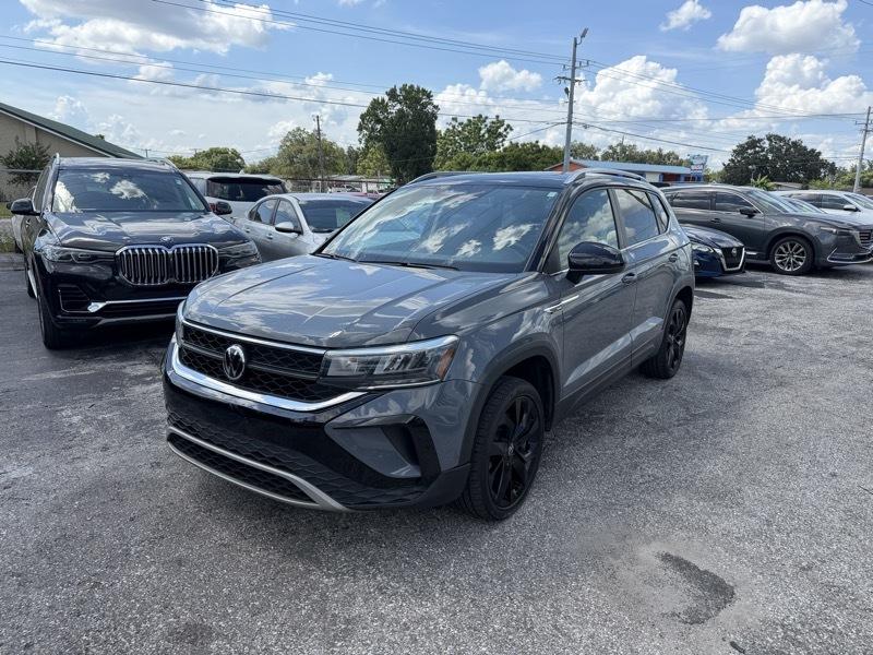 Volkswagen Taos Comfortline 2023