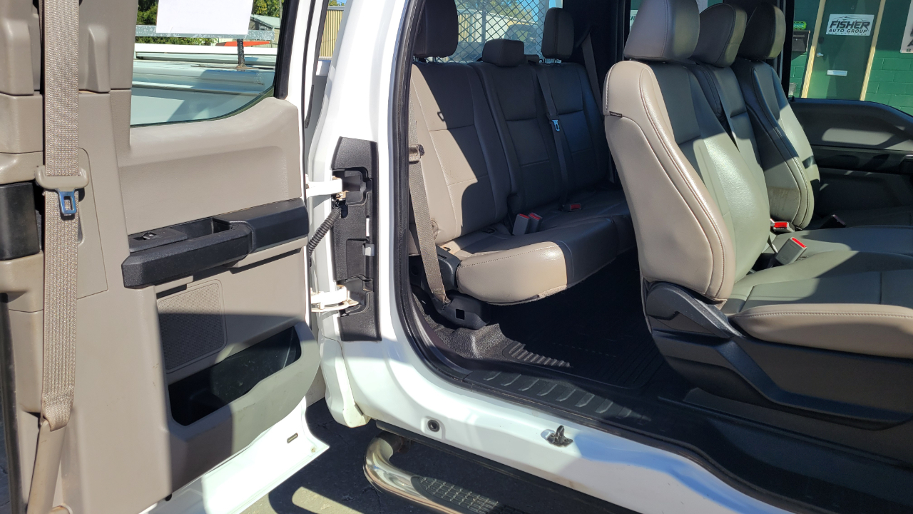 Ford F-250 SD XL SuperCab Long Bed 4WD 2017 Ford F-250 SD XL SuperCab Long Bed 4WD 2017