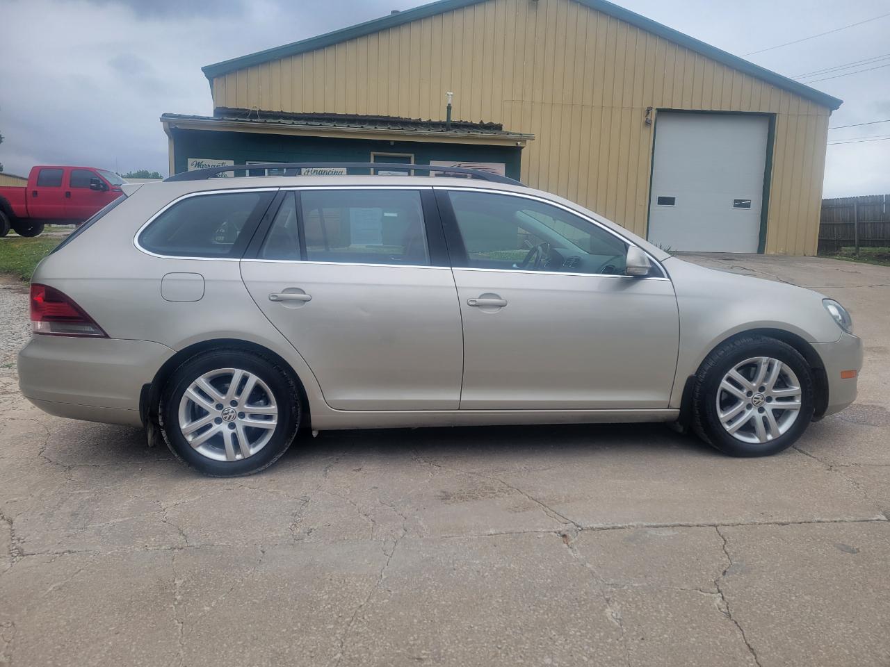 Volkswagen Jetta SportWagen TDI 2013
