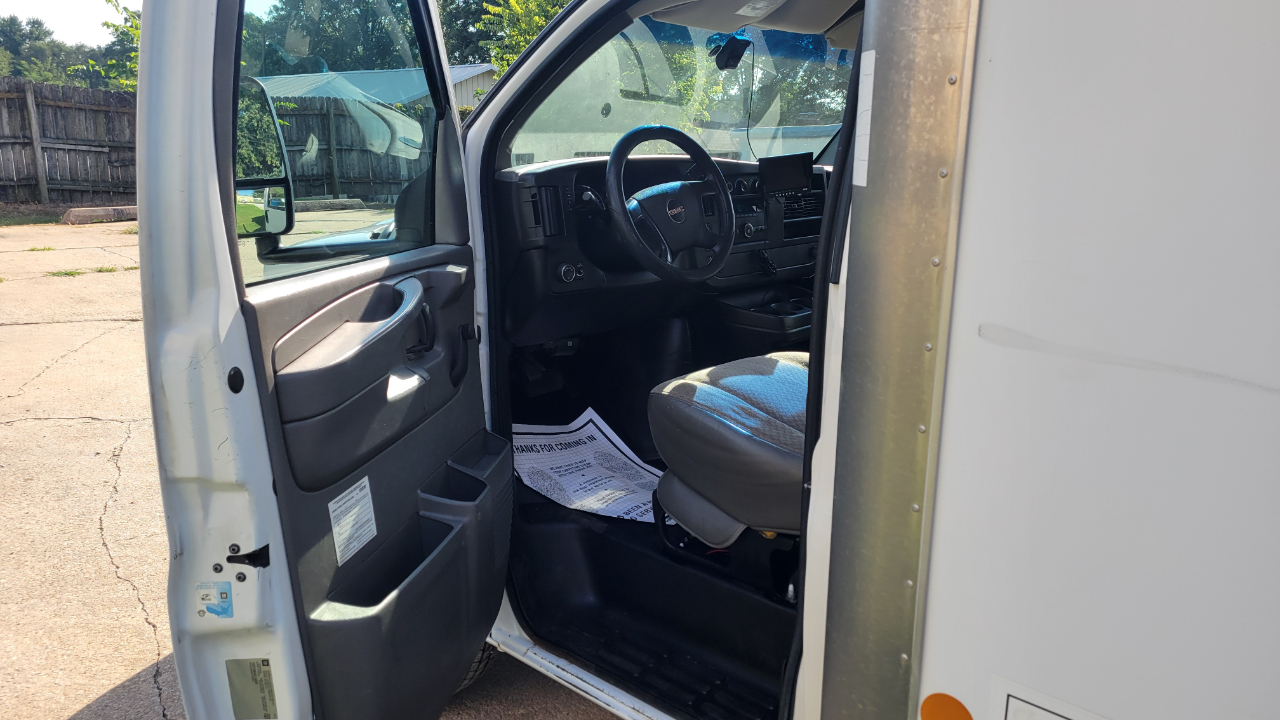 GMC Savana Chassis  2014 GMC Savana Chassis  2014