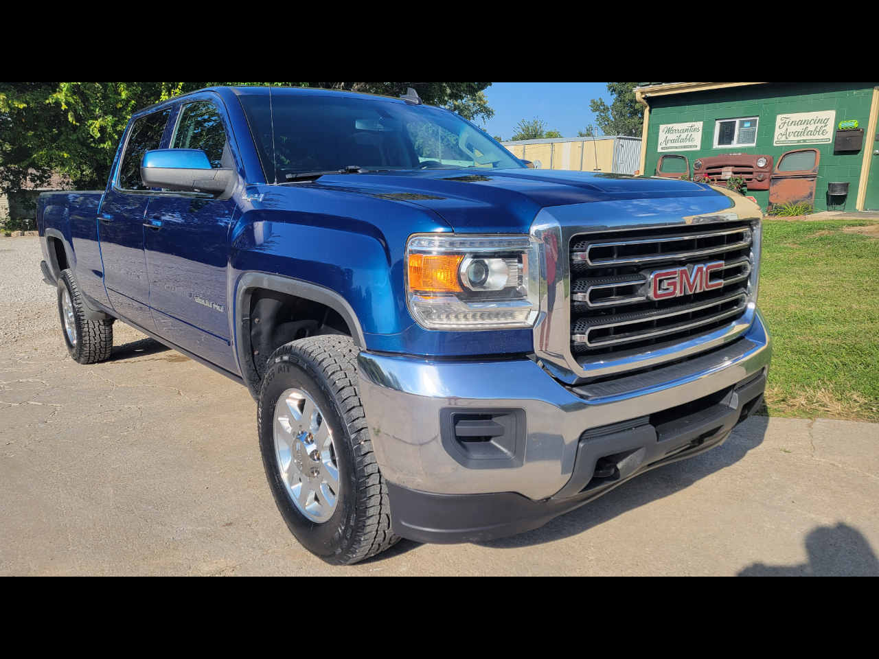 GMC Sierra 2500HD Crew Cab Long Bed 4WD 2019 GMC Sierra 2500HD Crew Cab Long Bed 4WD 2019