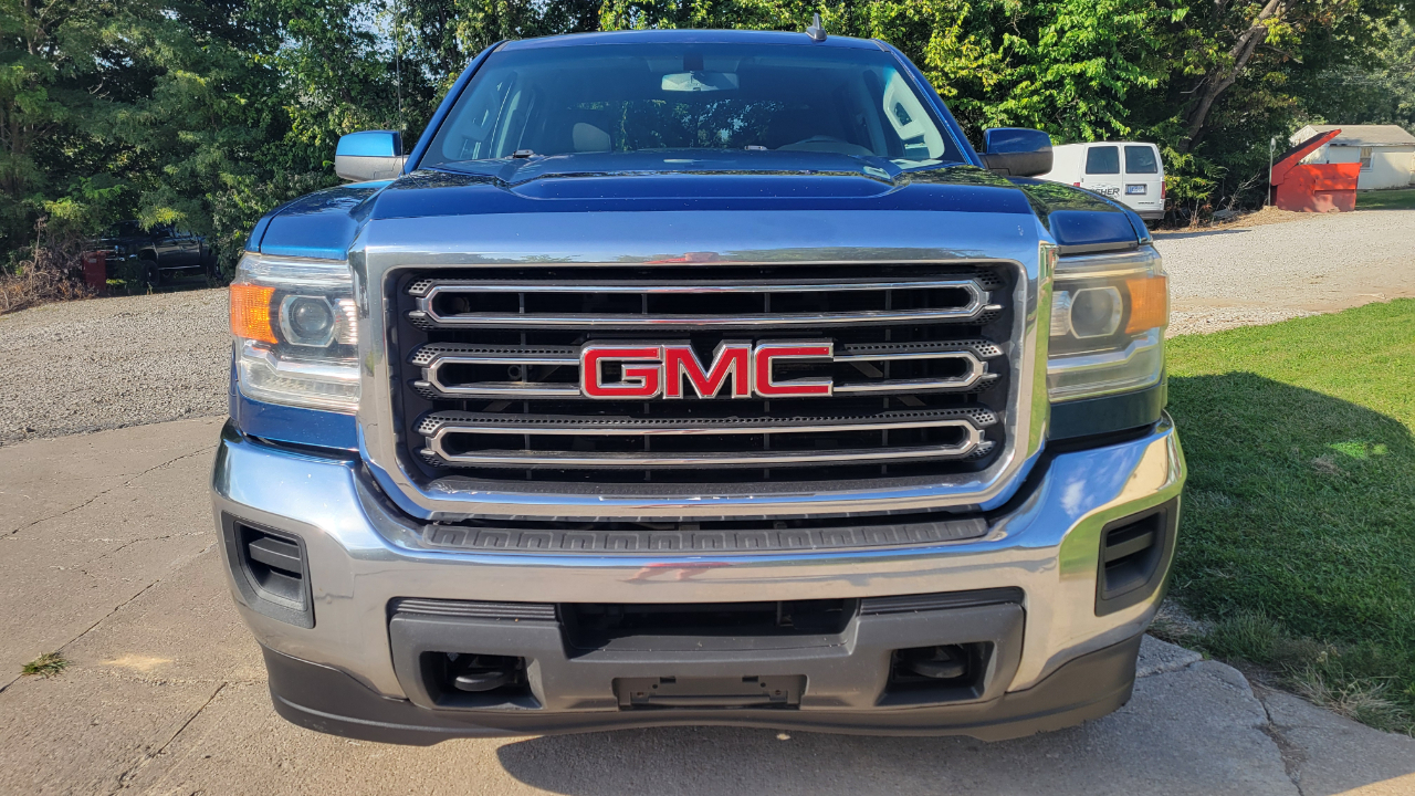 GMC Sierra 2500HD Crew Cab Long Bed 4WD 2019 GMC Sierra 2500HD Crew Cab Long Bed 4WD 2019