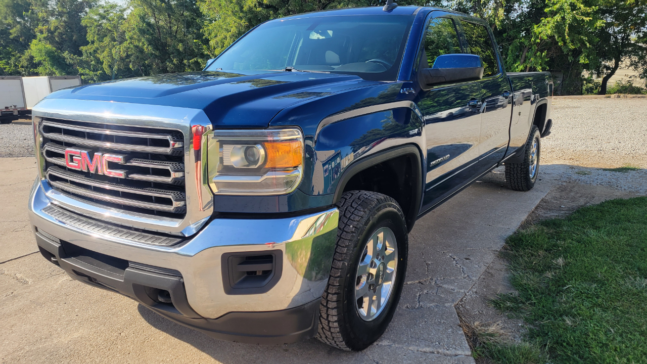 GMC Sierra 2500HD Crew Cab Long Bed 4WD 2019 GMC Sierra 2500HD Crew Cab Long Bed 4WD 2019