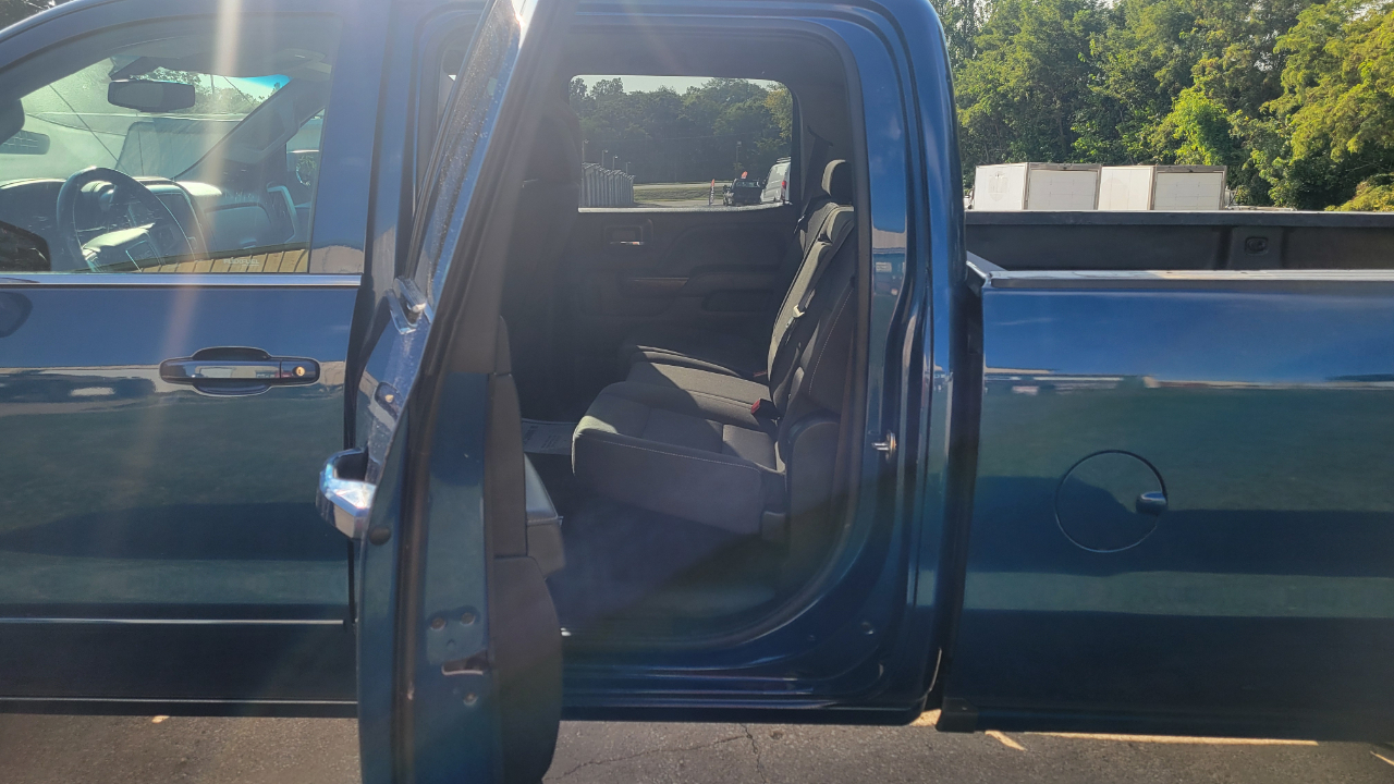 GMC Sierra 2500HD Crew Cab Long Bed 4WD 2019 GMC Sierra 2500HD Crew Cab Long Bed 4WD 2019