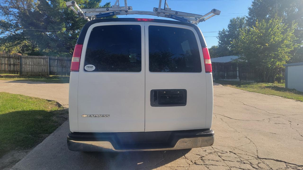Chevrolet Express G1500 Cargo 2007
