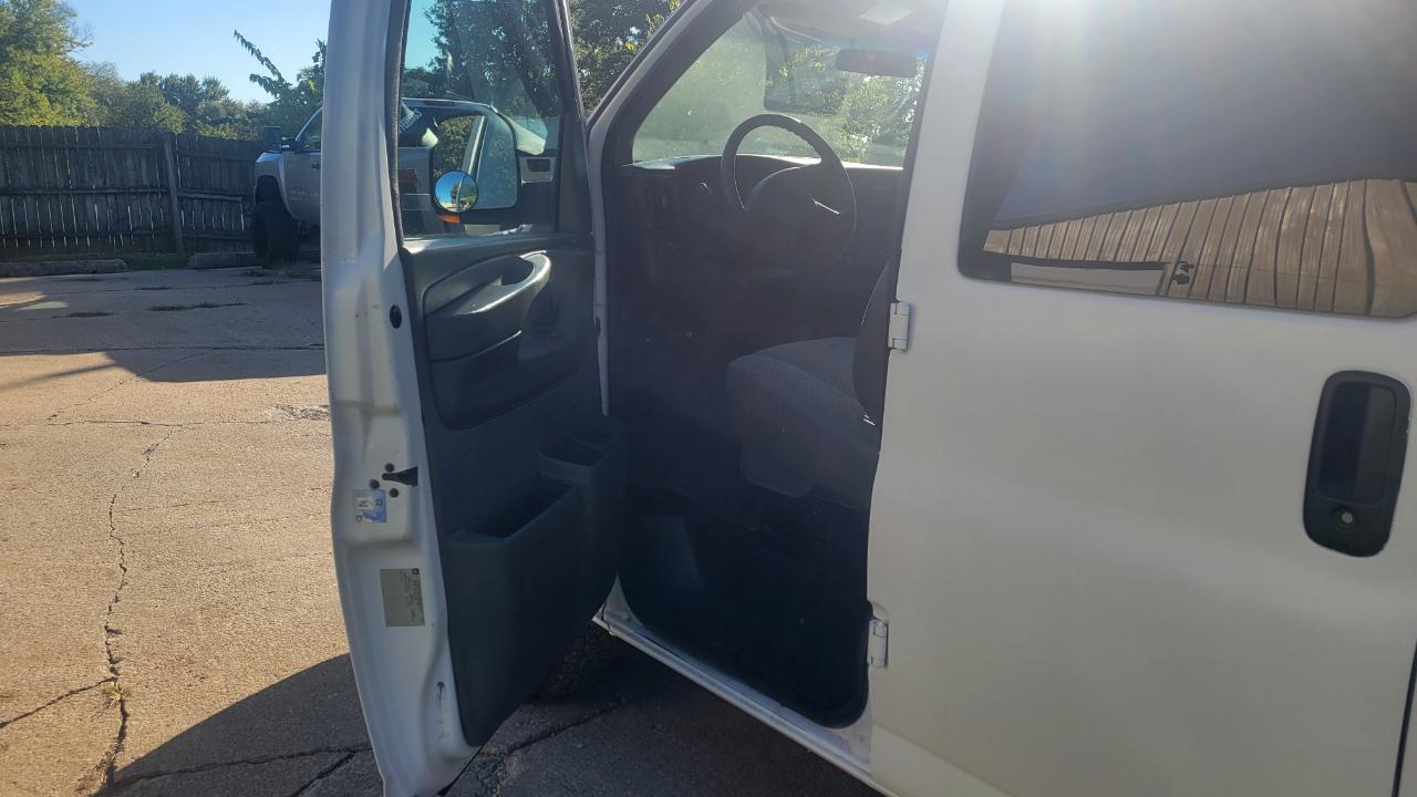 Chevrolet Express G1500 Cargo 2007