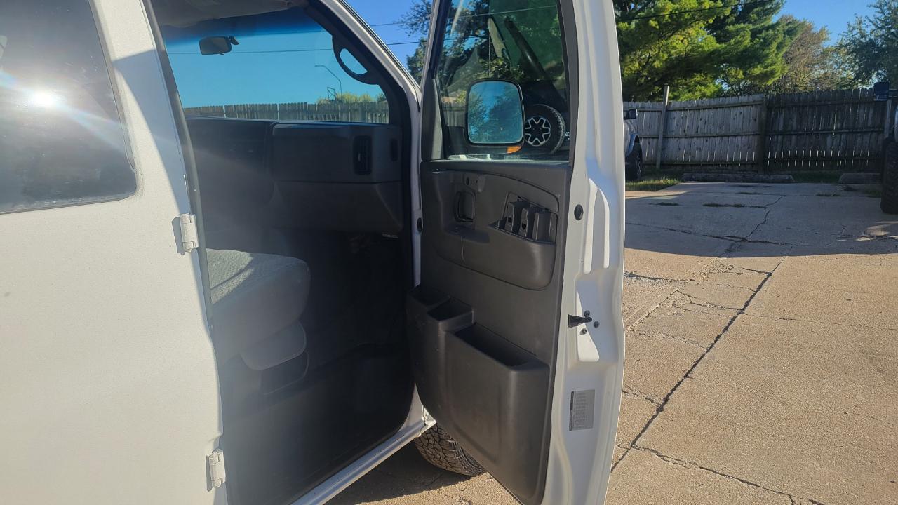 Chevrolet Express G1500 Cargo 2007