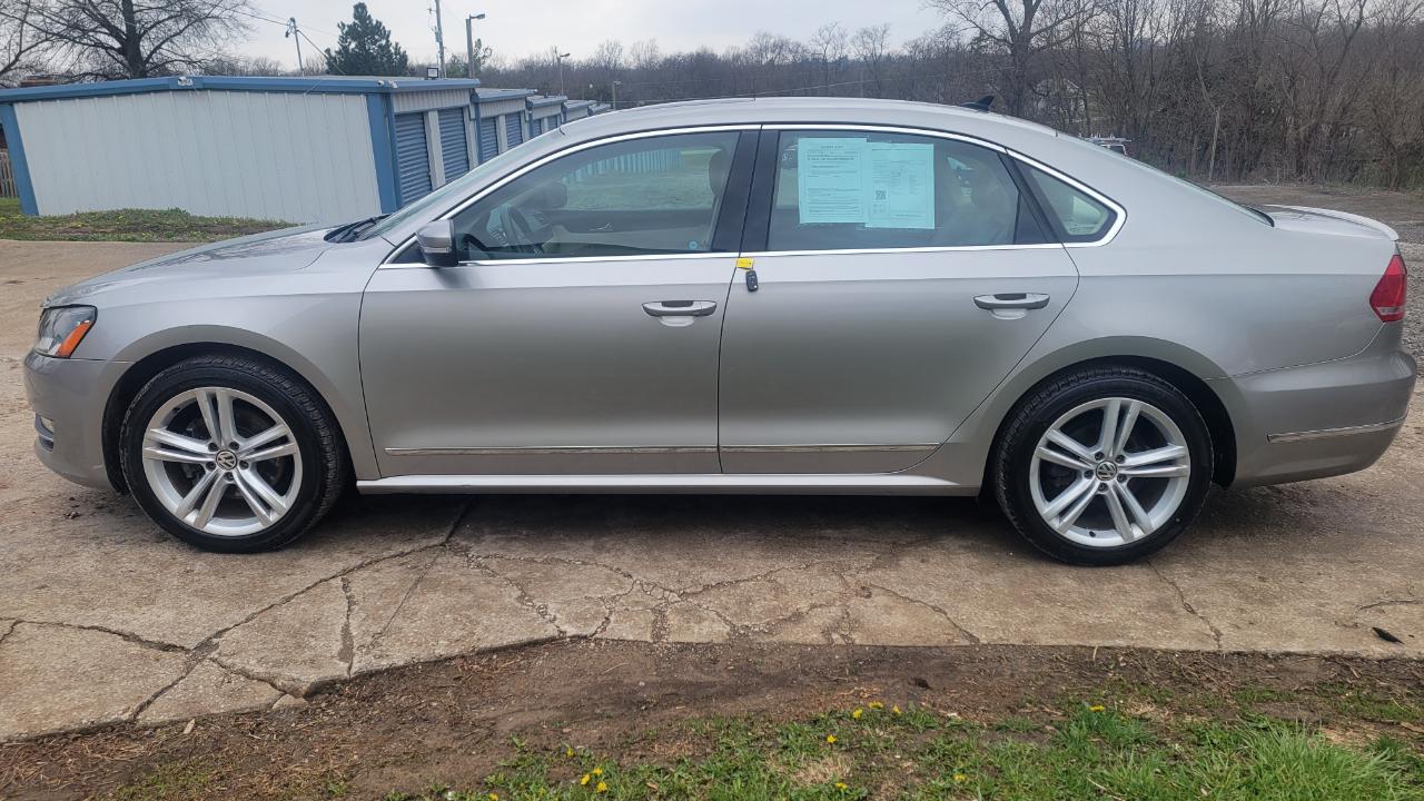 Volkswagen Passat SEL 2014
