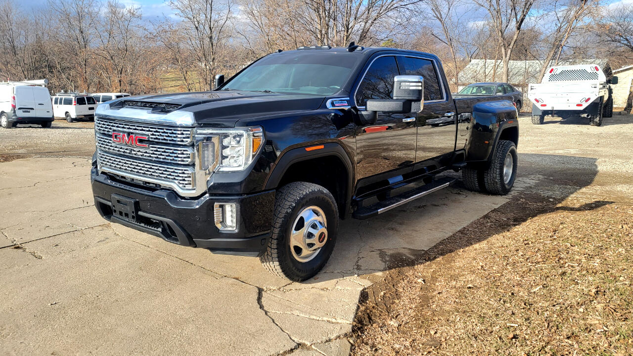 GMC Sierra 3500HD 4WD Crew Cab 159" Denali 2022