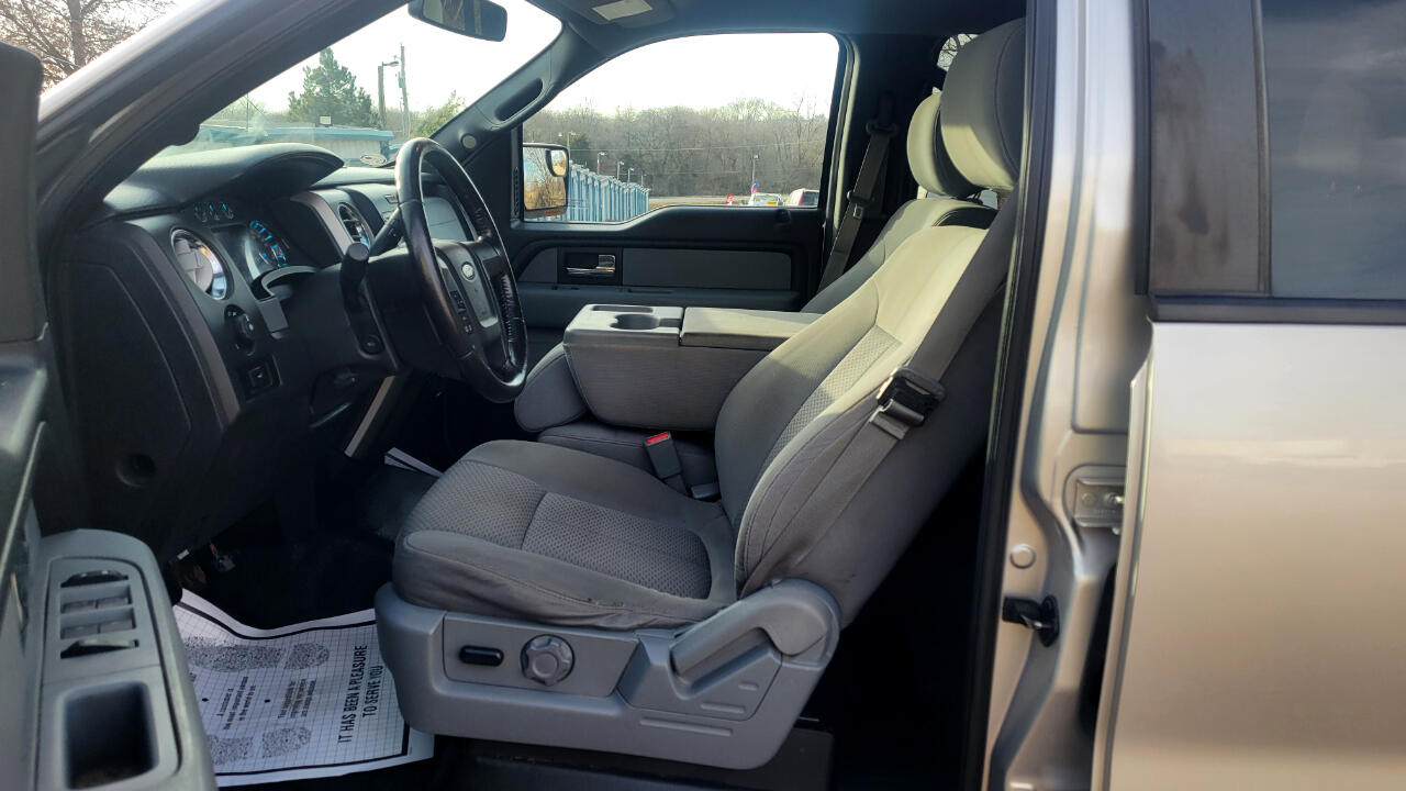 Ford F-150 4WD Reg Cab 145" XLT 2014