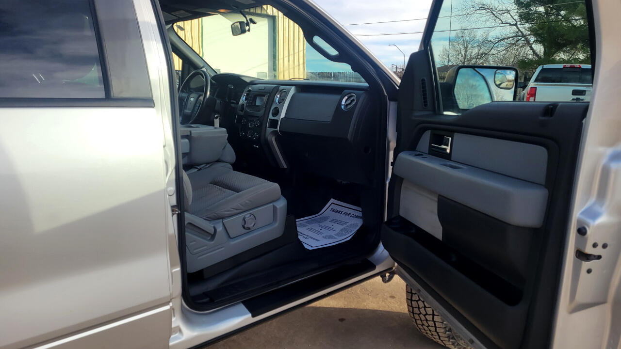 Ford F-150 4WD Reg Cab 145" XLT 2014