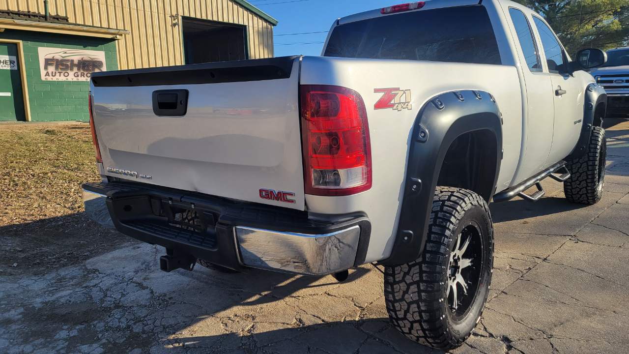 GMC Sierra 1500 4WD Ext Cab 143.5" SLE 2013