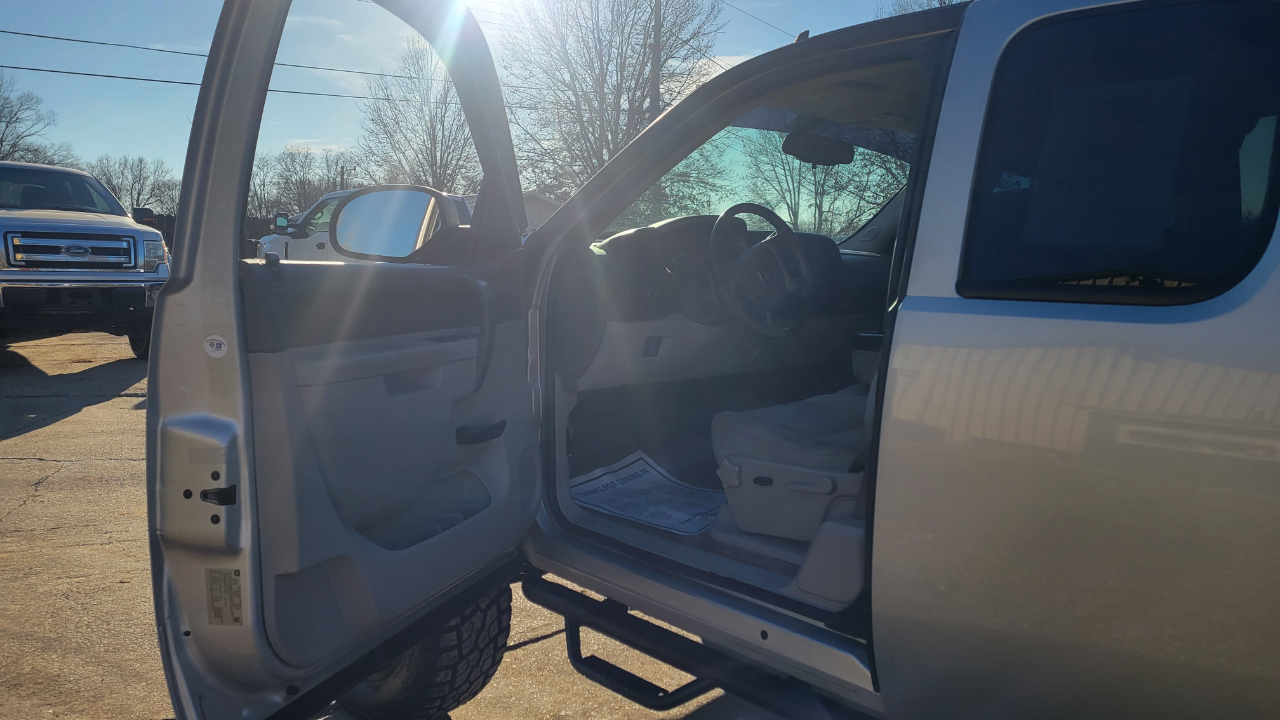 GMC Sierra 1500 4WD Ext Cab 143.5" SLE 2013