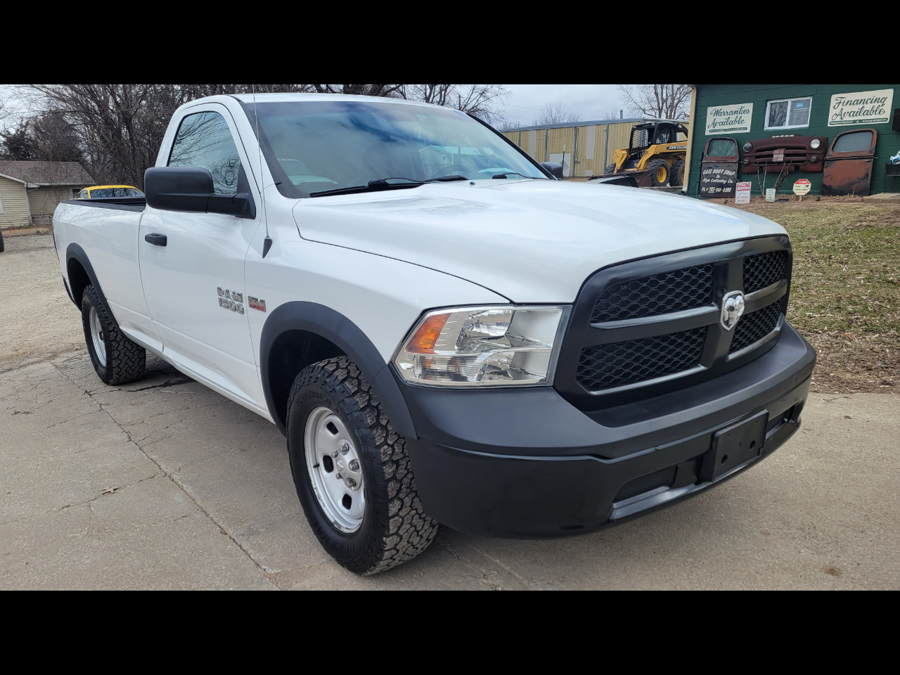 RAM 1500 ST Reg Cab 4WD 2014