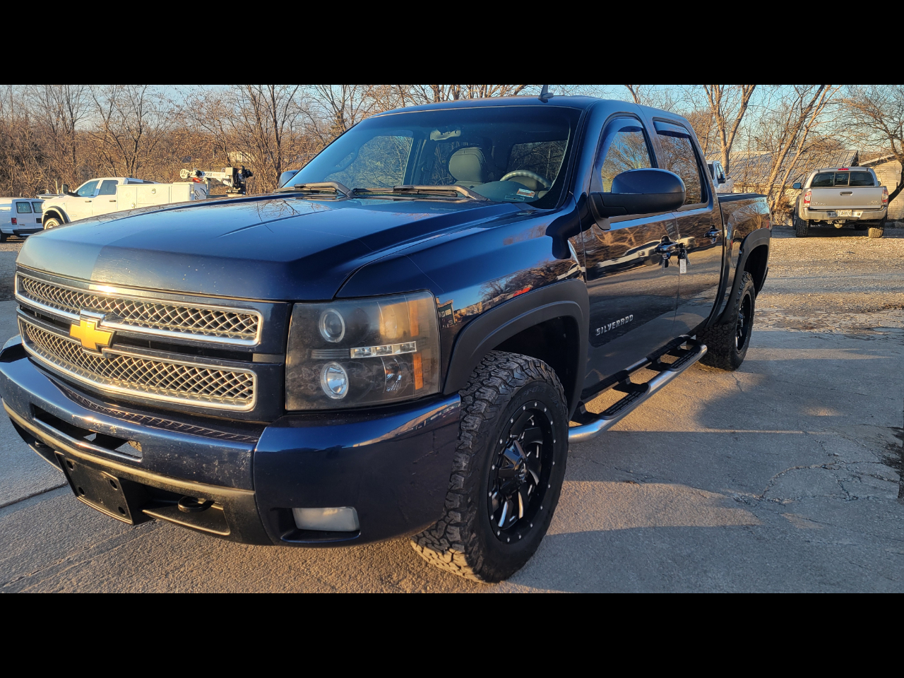 Chevrolet Silverado 1500 LTZ Crew Cab 4WD 2012